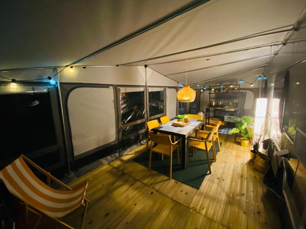 Przyczepa Foremki W Molo Surf Jastarnia Exterior foto